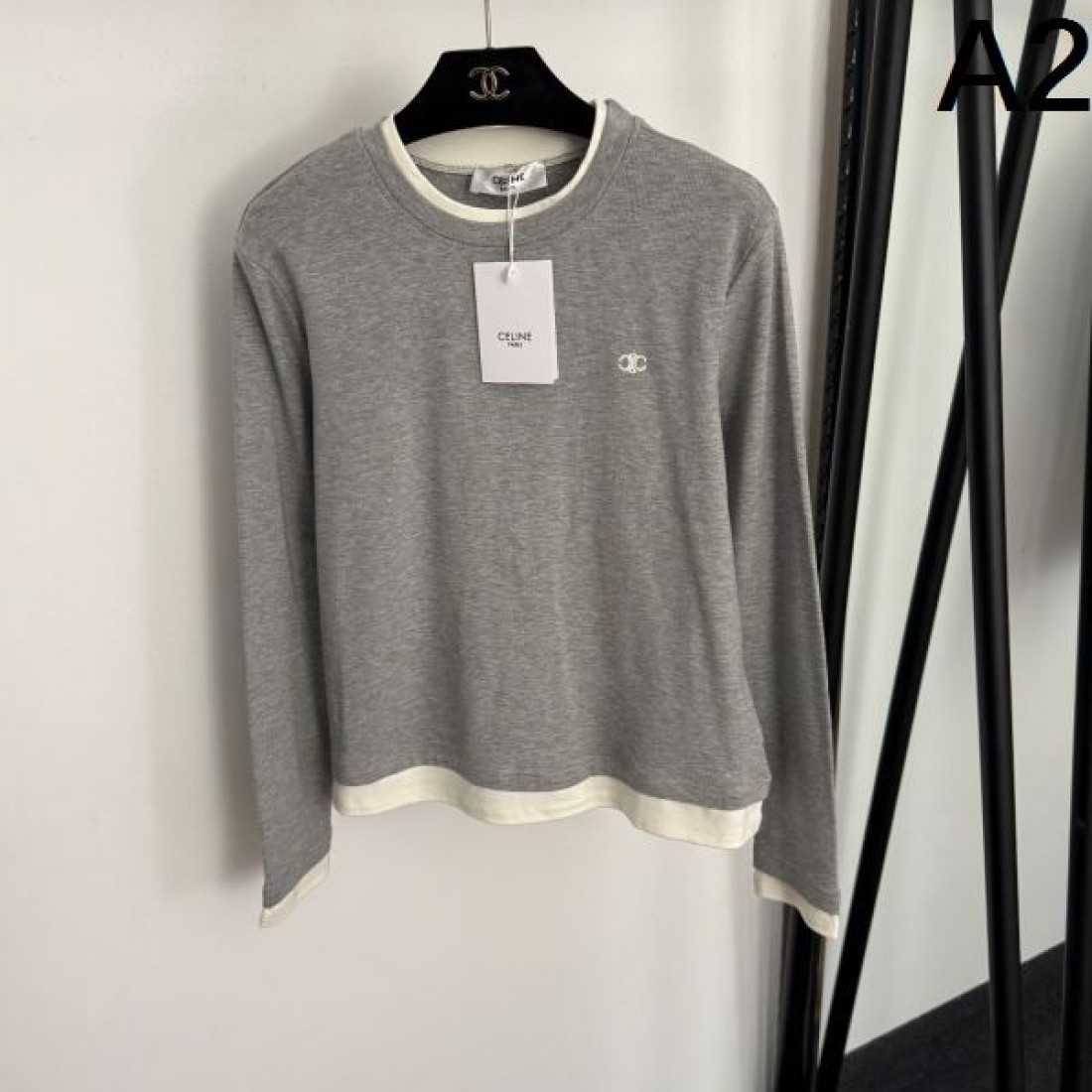 ナチュラル 上品 CELINE セリーヌ コピー 長袖Tシャツ 快適素材 デイリー向け