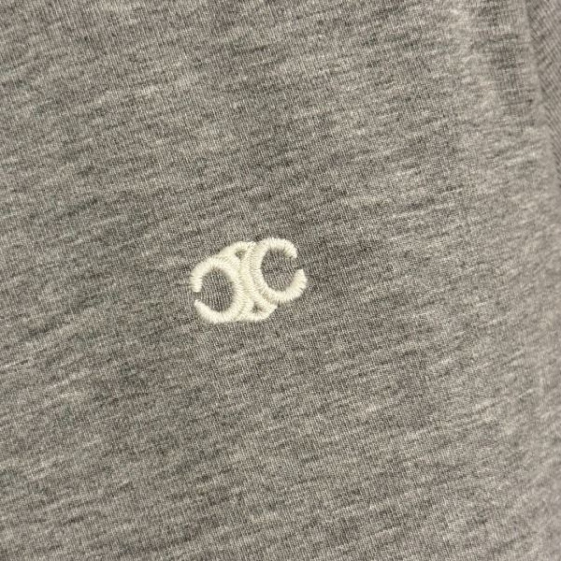 ナチュラル 上品 CELINE セリーヌ コピー 長袖Tシャツ 快適素材 デイリー向け