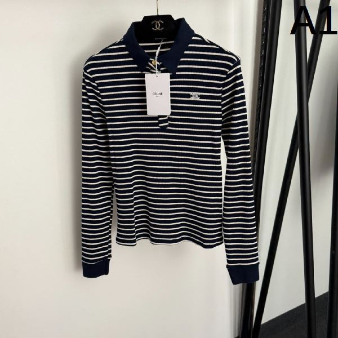 ミニマル 洗練 CELINE セリーヌ コピー 長袖Tシャツ 軽やか素材 着心地抜群