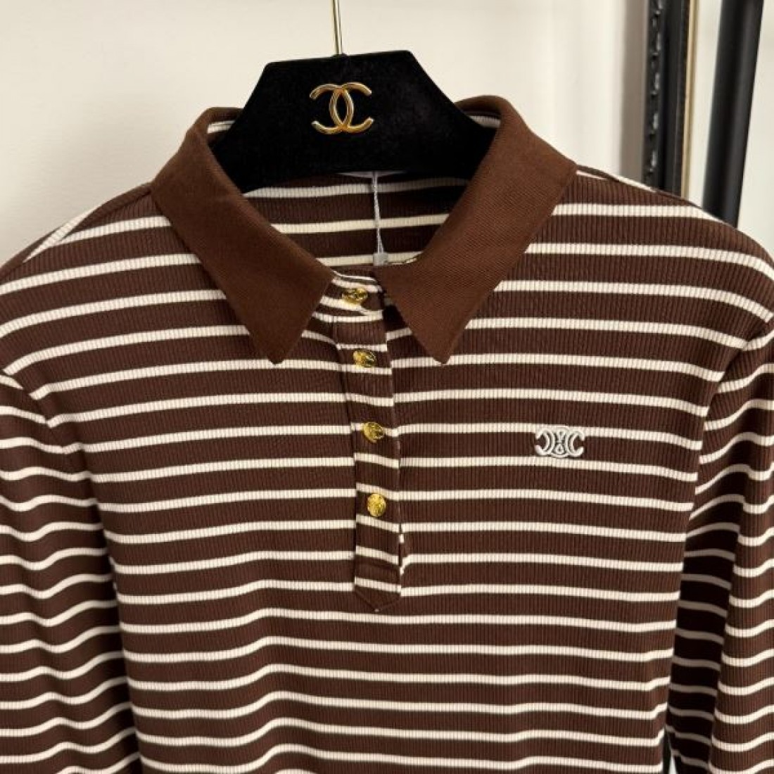  ミニマル 洗練 CELINE セリーヌ コピー 長袖Tシャツ 軽やか素材 着心地抜群