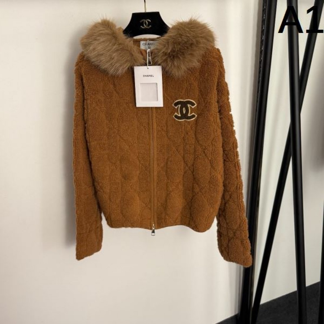 高級感 エレガント CHANEL シャネル コピー ジャケット 上質素材 スタイリッシュ