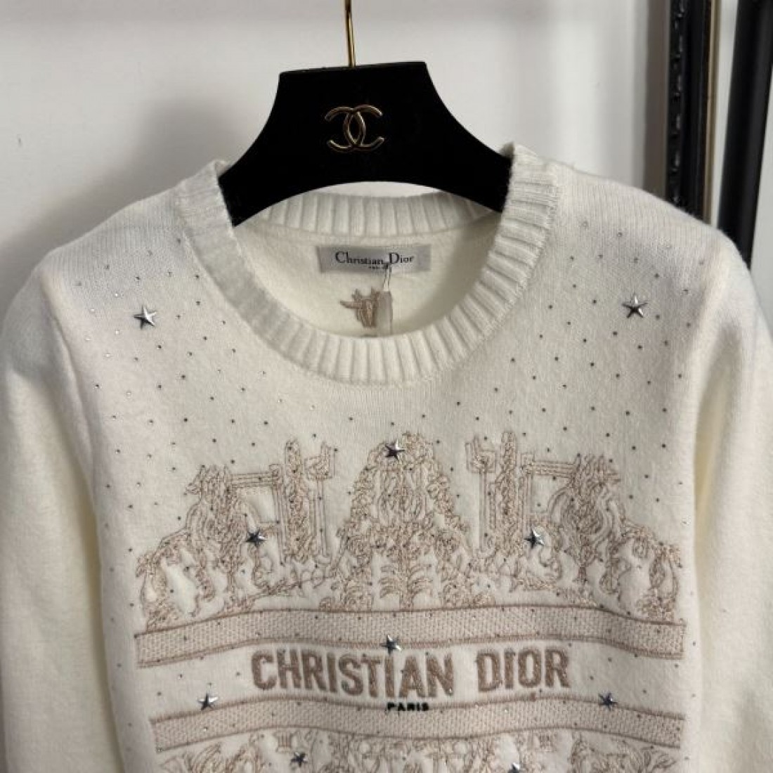 シンプル 上品 DIOR ディオール 長袖ニット 柔らか生地 着回し便利