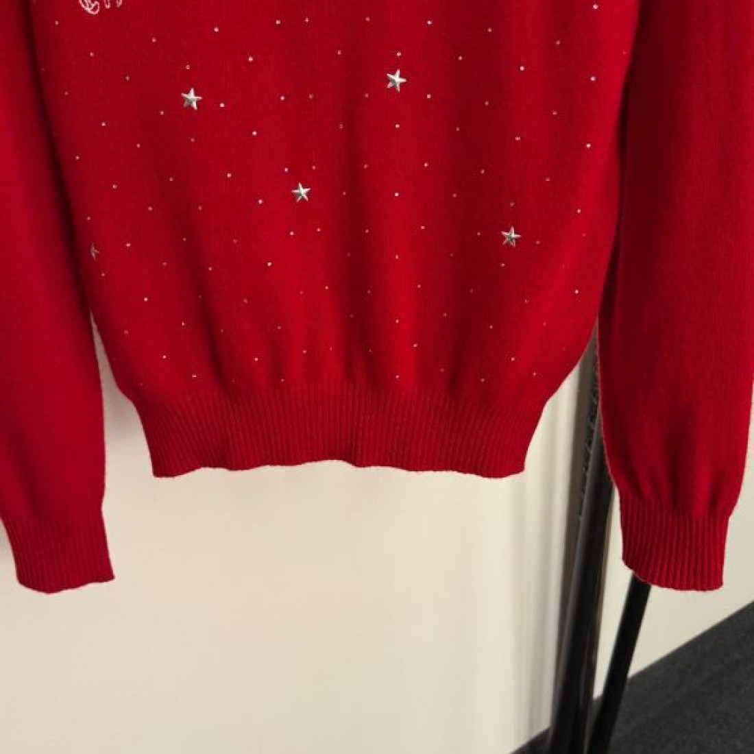 洗練 シンプル DIOR ディオール コピー 長袖ニット 高級感 おしゃれ