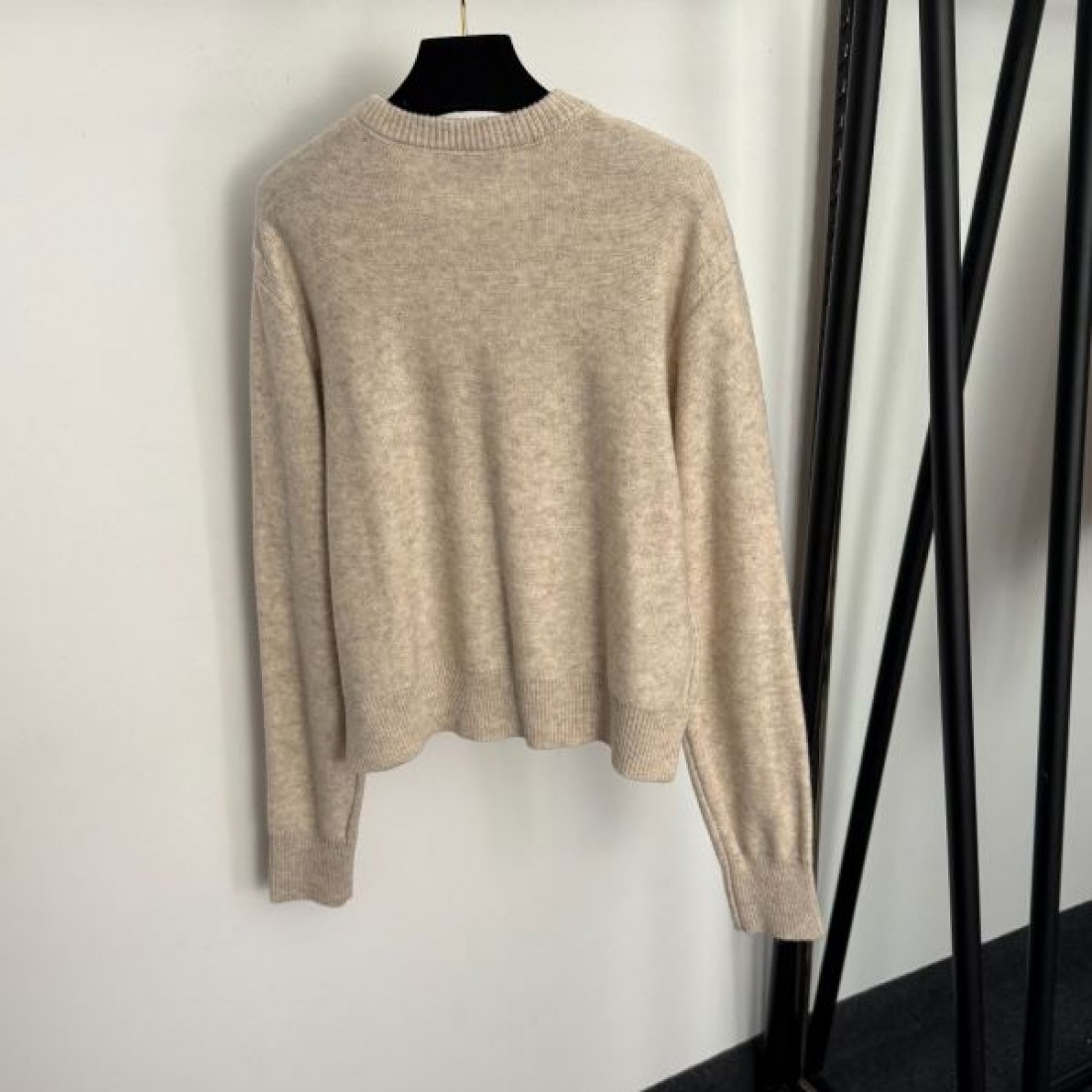 トレンド 洗練 GUCCI グッチ コピー 長袖ニット 軽量素材 おしゃれ定番