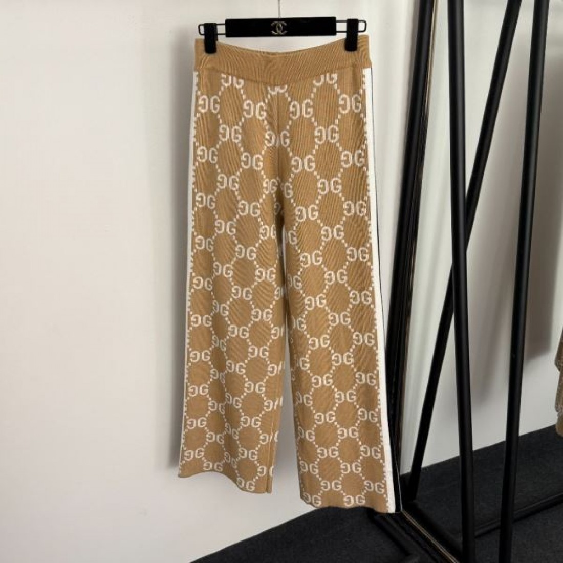 トレンド 洗練 GUCCI グッチ スーパーコピー セットアップ 上品 高級感