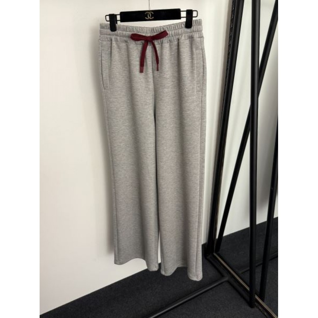  人気 上質 GUCCI グッチ スーパーコピー セットアップ おしゃれ スタイリッシュ