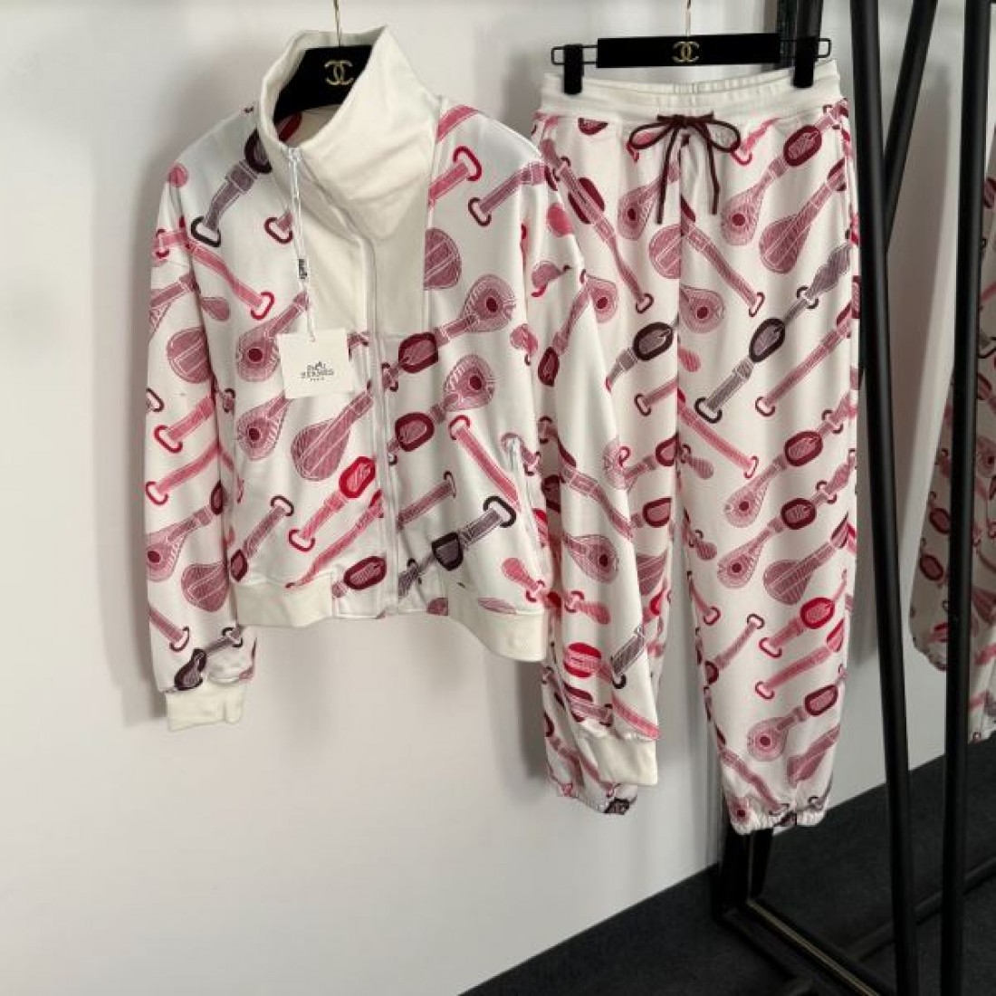 高級感 上品 HERMES エルメス スーパーコピー セットアップ 洗練 大人っぽい