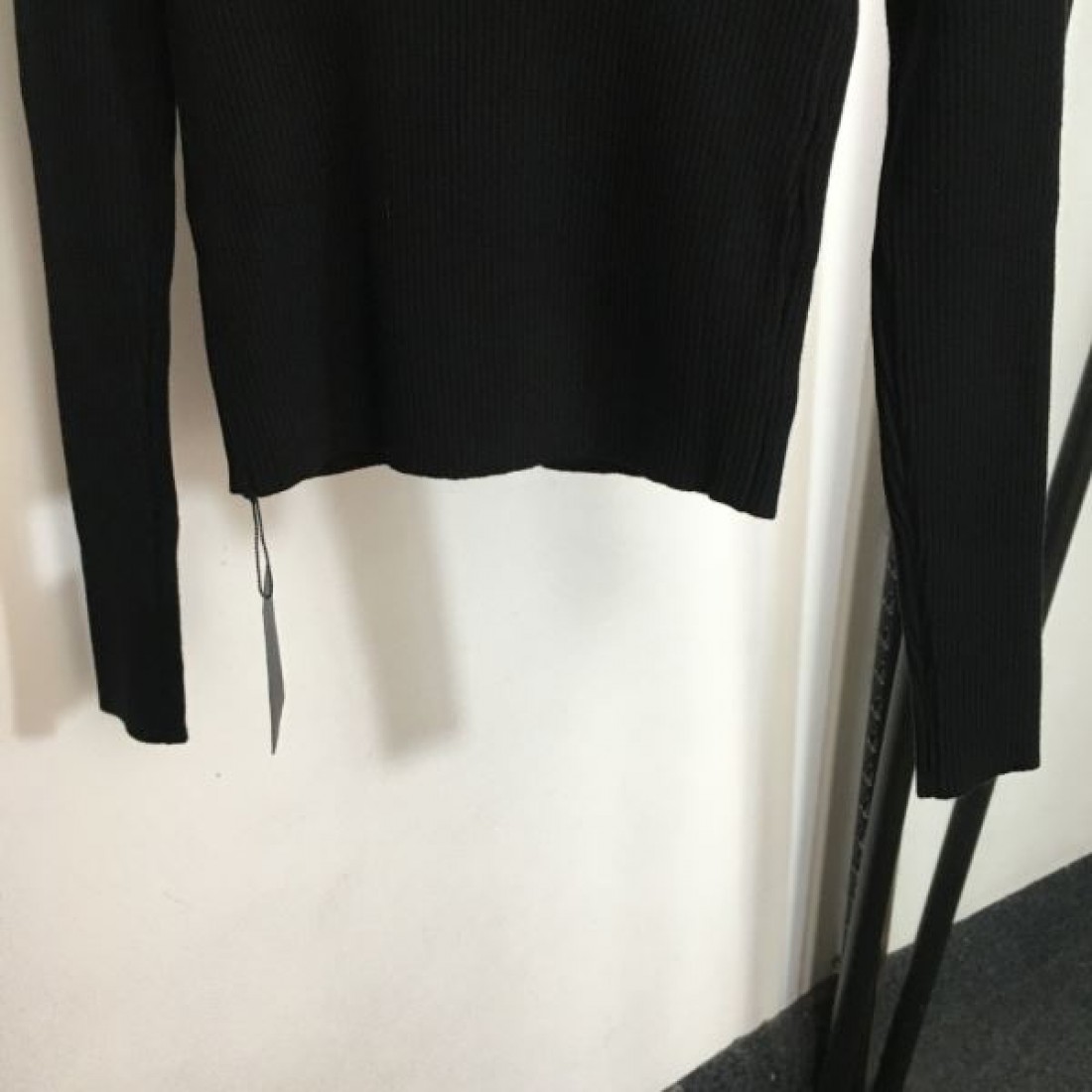 高級感 エレガント 上質 LOUIS VUITTON ルイヴィトン コピー ニット 洗練 定番 大人向け