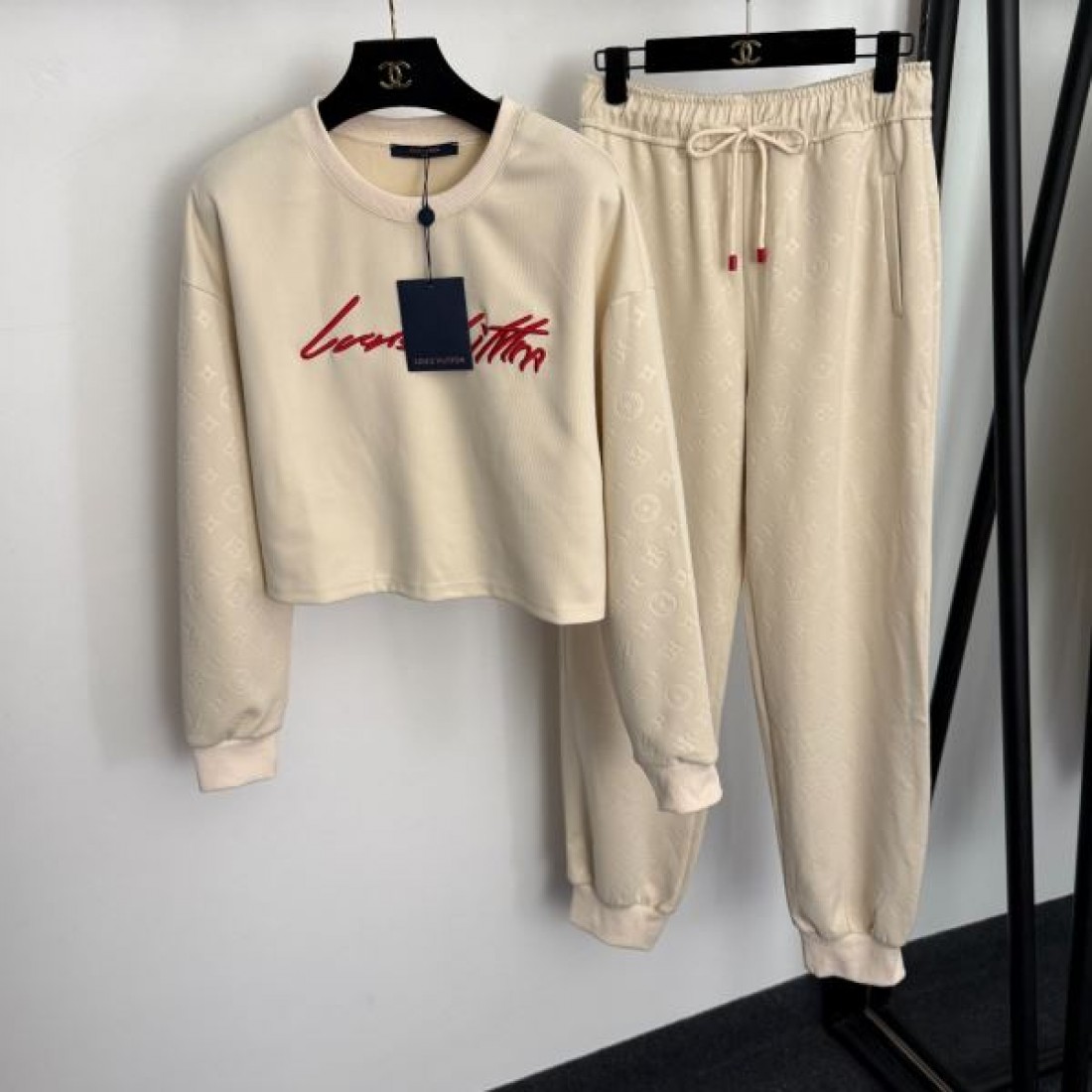 都会的 上品 完成度 LOUIS VUITTON ルイヴィトン コピー セットアップ きれいめ