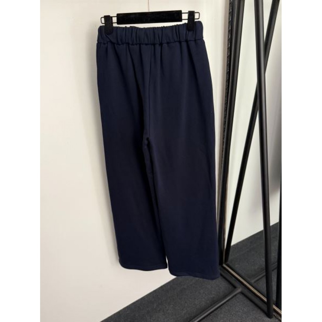 都会的 洗練 LOUIS VUITTON ルイヴィトン コピー セットアップ 大人向け 定番