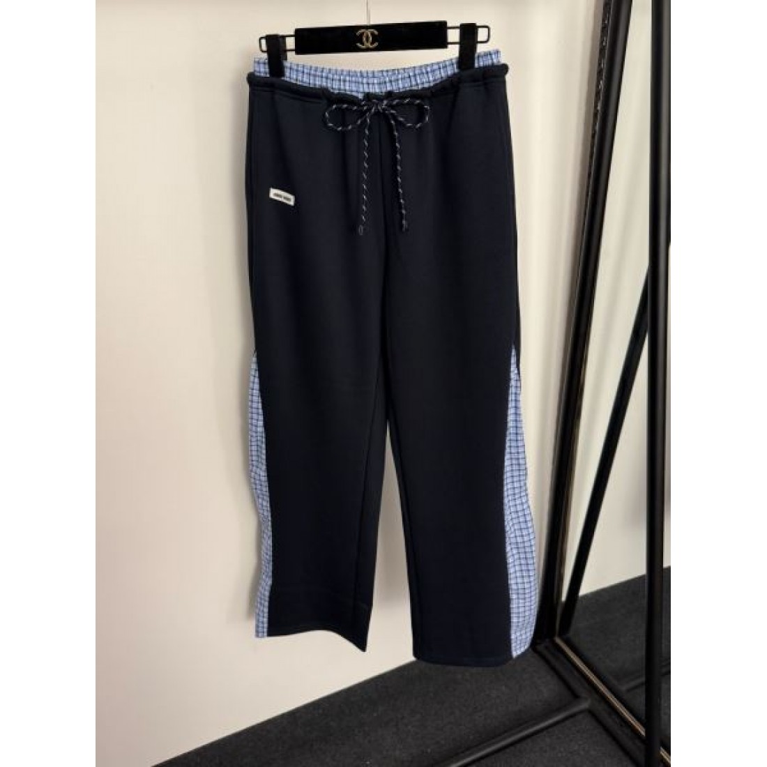 統一感 フェミニン 洗練 MIU MIU ミュウミュウ コピー セットアップ きれいめ