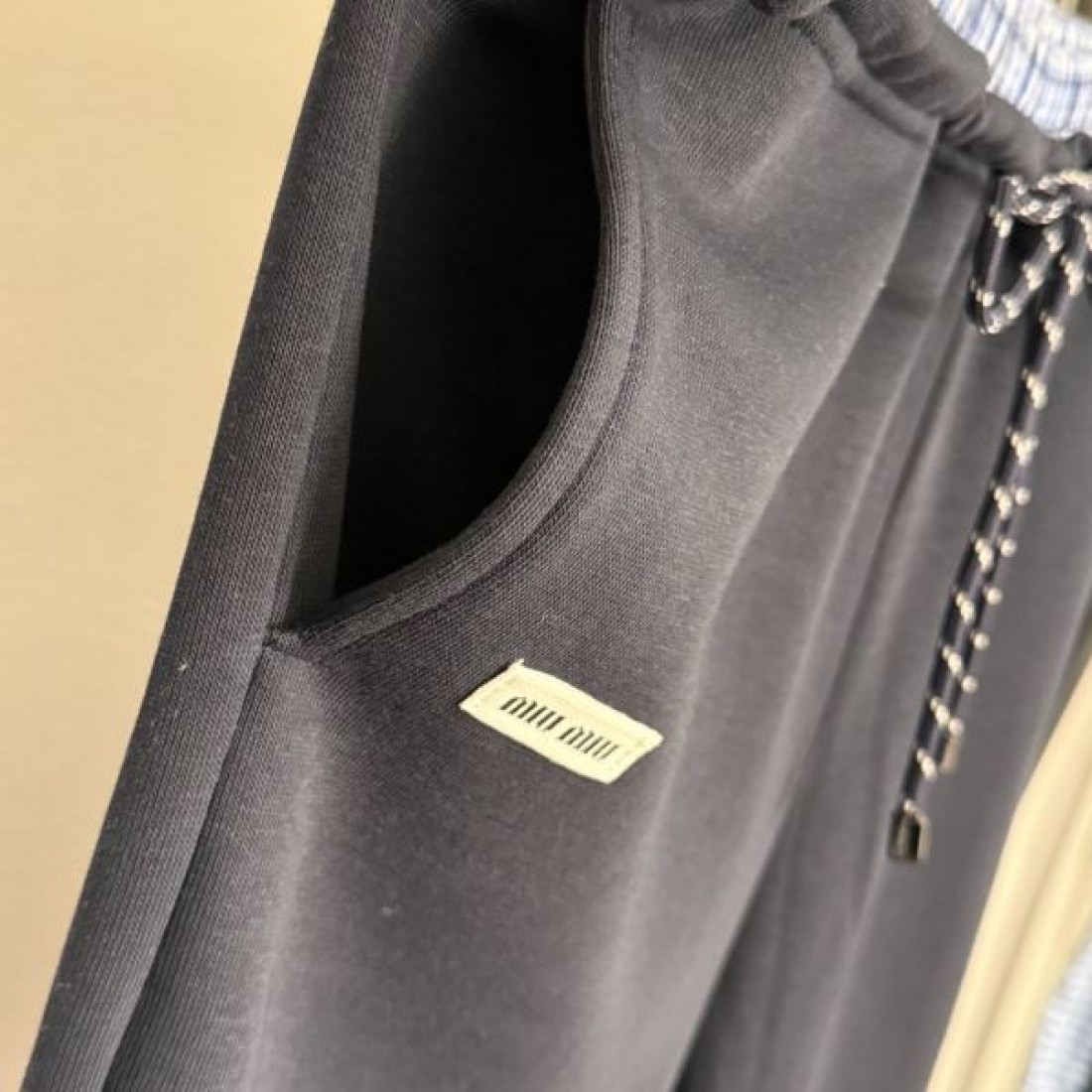 統一感 フェミニン 洗練 MIU MIU ミュウミュウ コピー セットアップ きれいめ