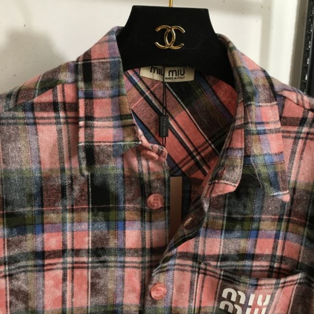 シンプル フェミニン 上品 MIU MIU ミュウミュウ コピー ニット 長袖シャツ 万能