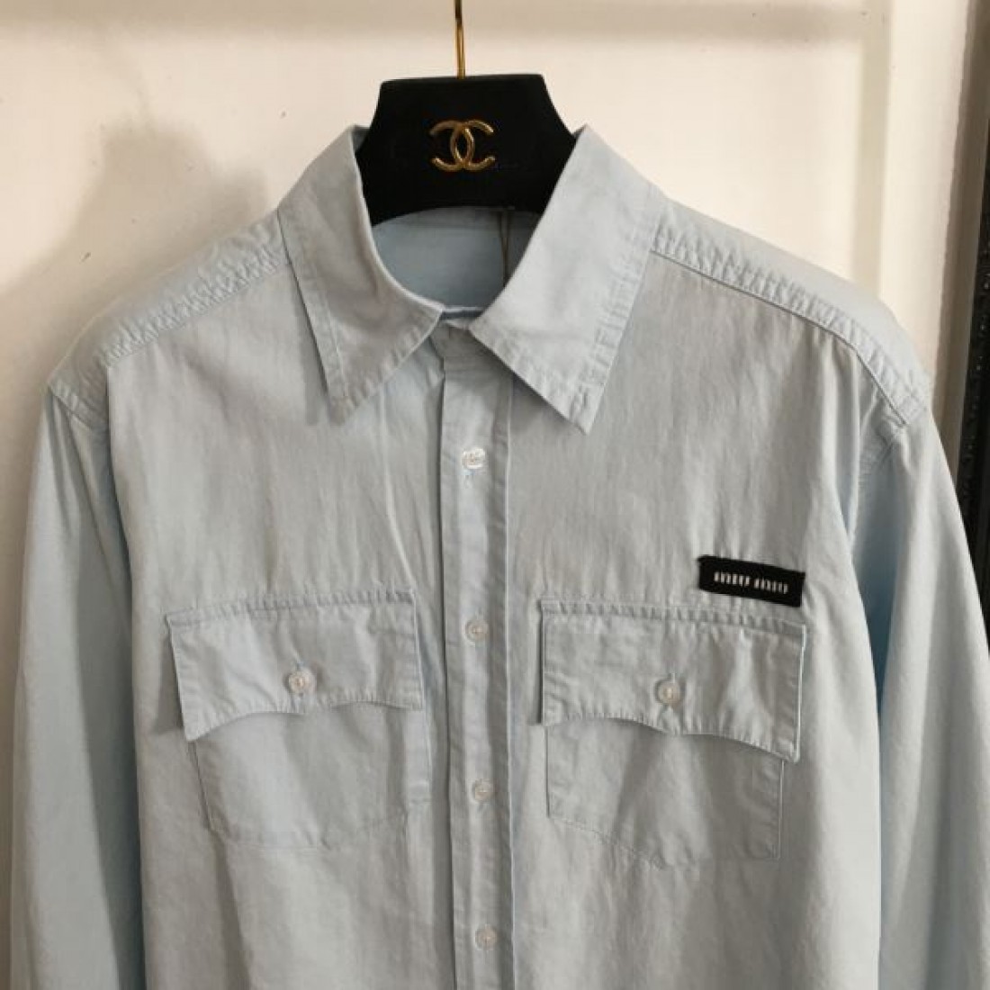 上品 MIU MIU ミュウミュウ コピー 長袖シャツ きれいめ おしゃれ 人気