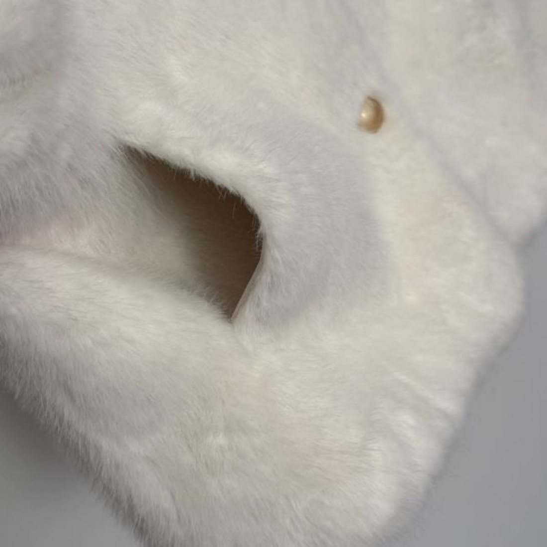 トレンド 軽やか 洗練 MIU MIU ミュウミュウ コピー アウター 華やか スタイリッシュ