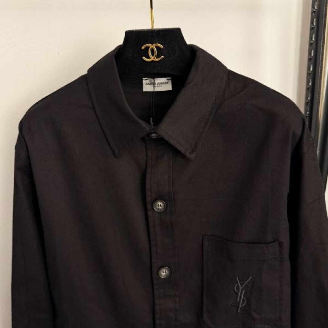 クラシック 上質 シンプル YSL イヴサンローラン コピー 長袖シャツ 大人っぽい