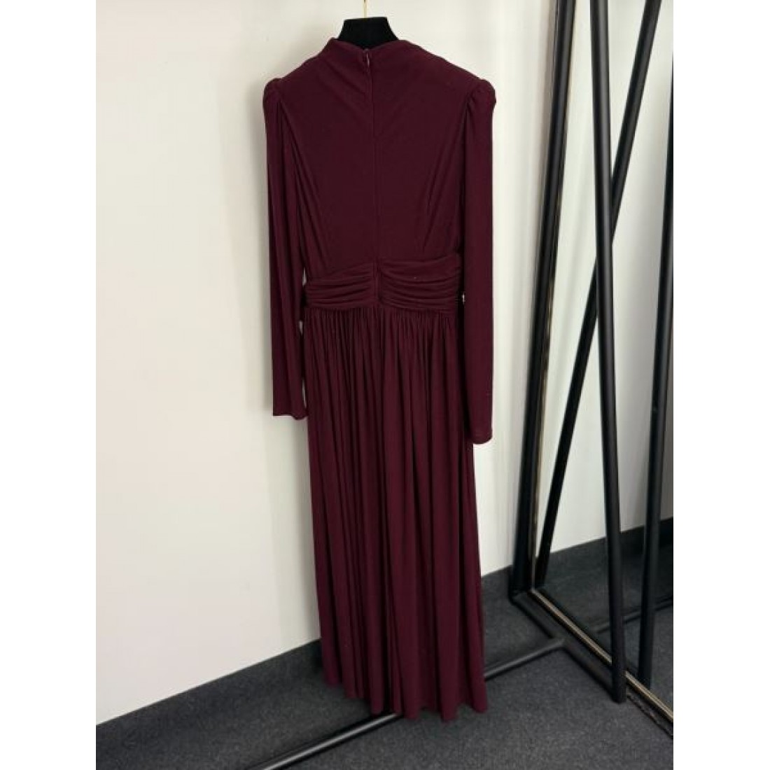 エレガント 洗練 上質 DIOR ディオール コピー ワンピース きれいめ 定番