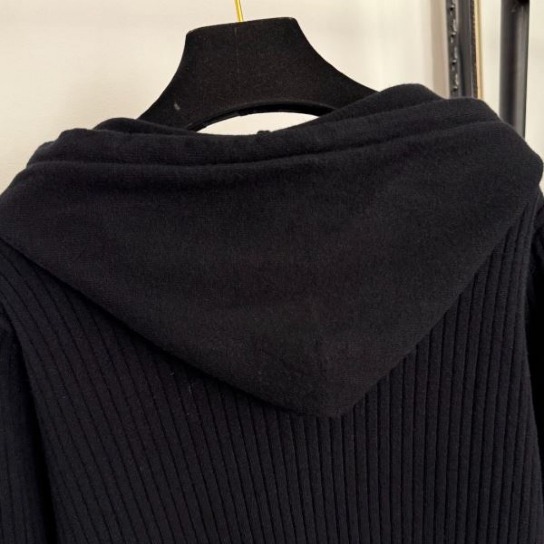 ナチュラル 上質 女性的 LOEWE ロエベ コピー ワンピース 落ち着き 大人向け