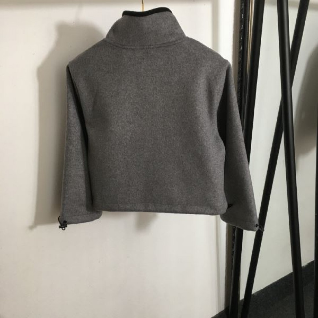 フェミニン 可憐 トレンド MIU MIU ミュウミュウ コピー セットアップ かわいい