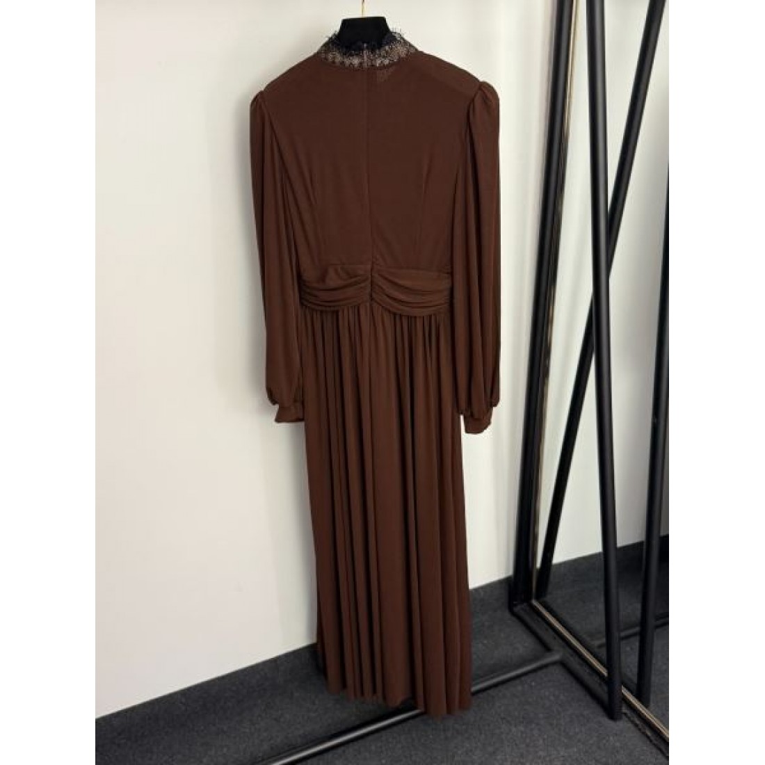 エレガント クラシック 気品 YSL イヴ・サンローラン コピー ワンピース 大人っぽい