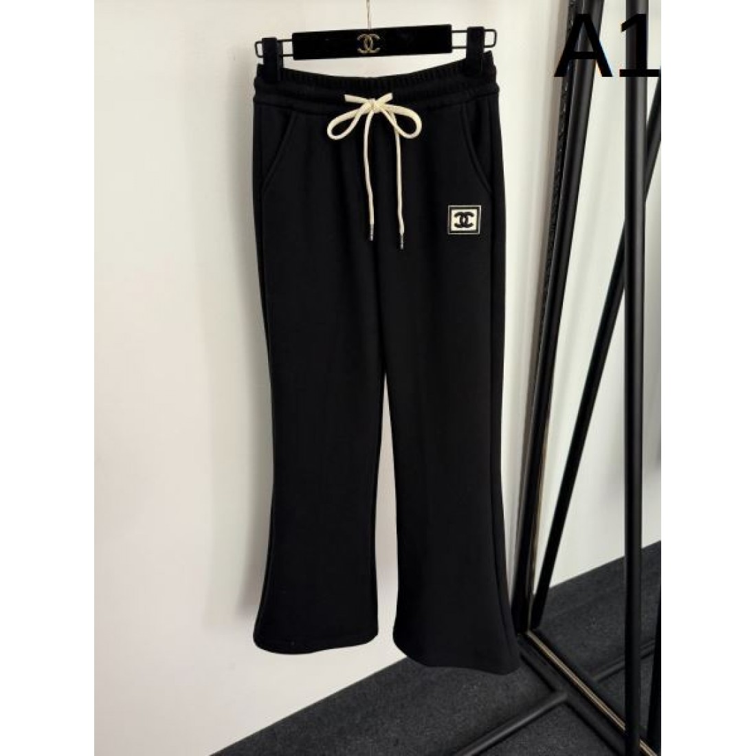 エレガント クラシック 上質 CHANEL シャネル コピー パンツ 洗練 大人向け