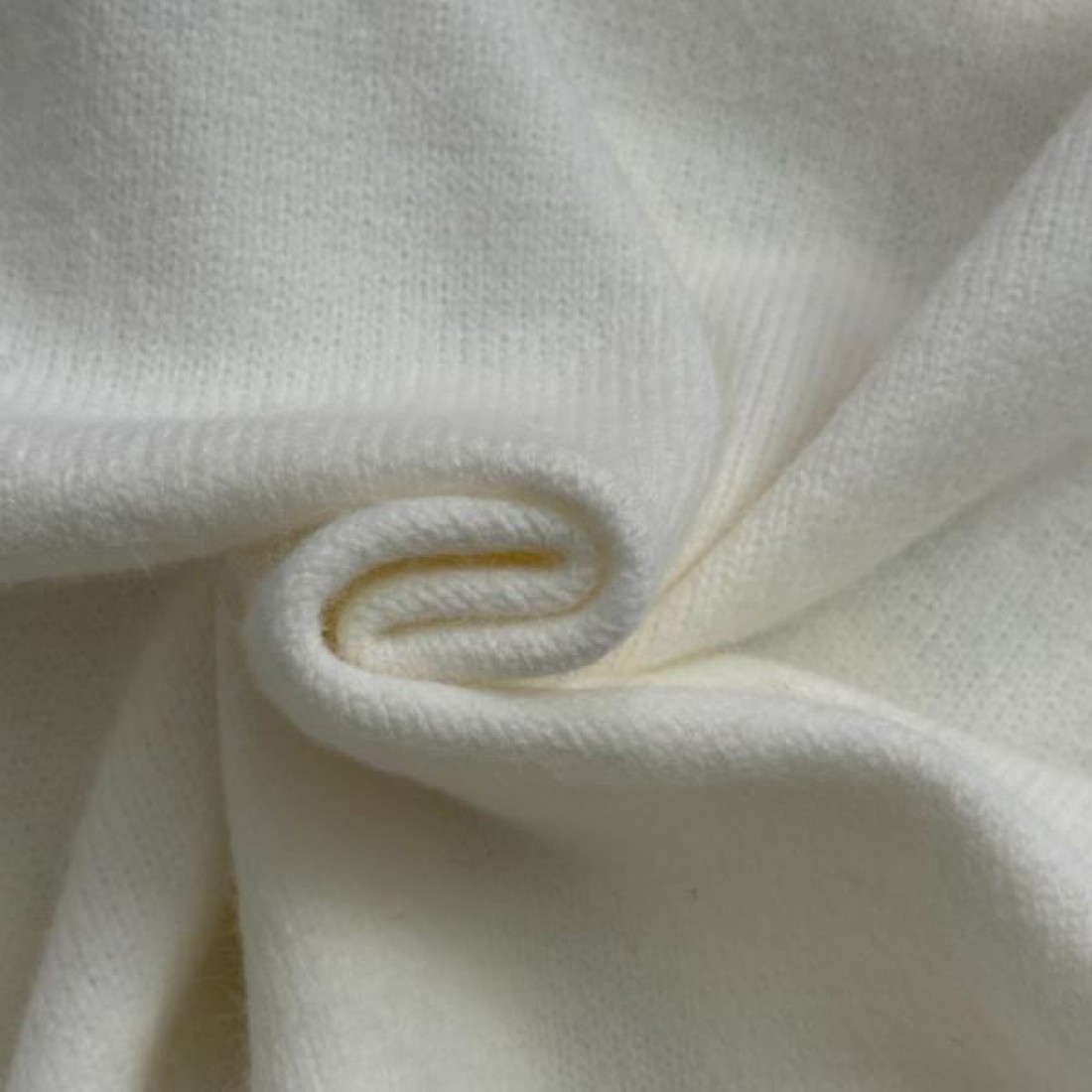 柔らかい 上質感 洗練 LOEWE ロエベ コピー ニット 着心地良し 大人向け 定番