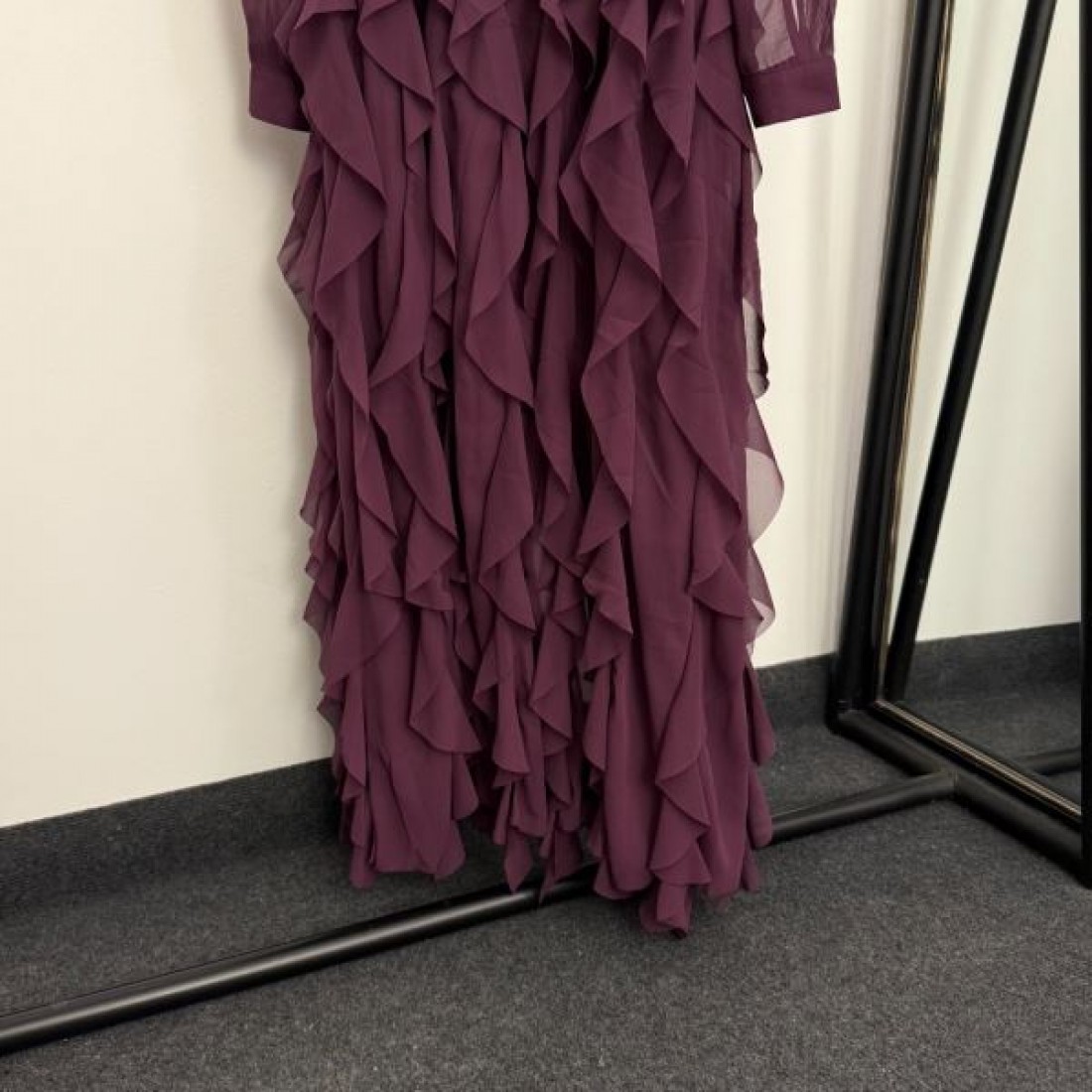 エレガント 女性的 上品 YSL イヴ・サンローラン コピー ワンピース 華やか