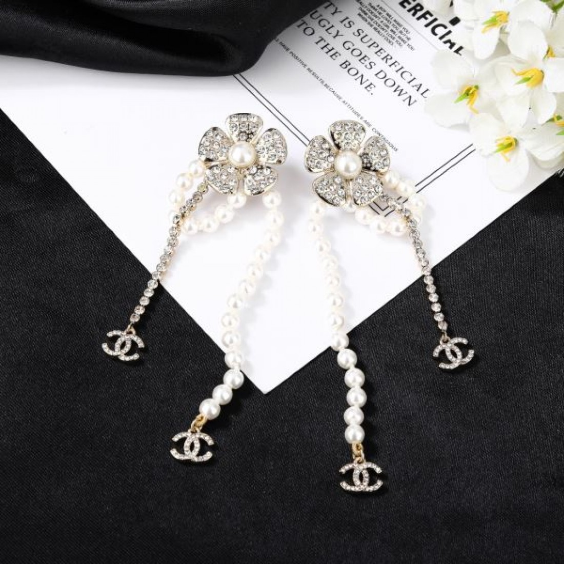 華美 品位 CHANEL シャネル コピー イヤリング 気品演出 魅力際立つ