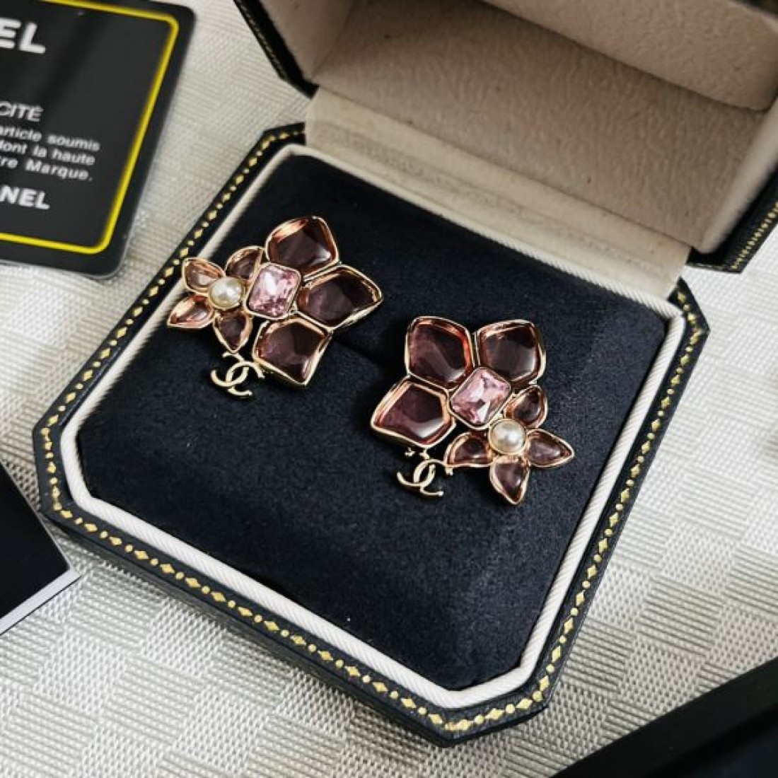 典雅 煌びやか CHANEL シャネル コピー イヤリング 美麗フォルム 高評価継続