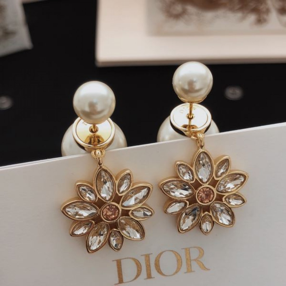 華やか フェミニン DIOR ディオール コピー イヤリング 上質 おしゃれ