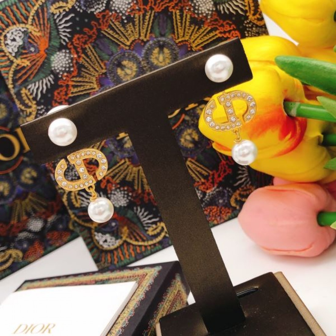 人気 定番 DIOR ディオール コピー イヤリング 高見え クラシック