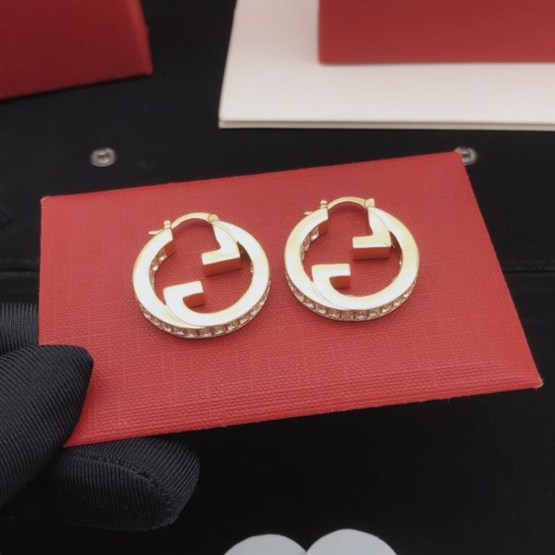 人気 クラシック GUCCI グッチ コピー イヤリング 高見え おしゃれ