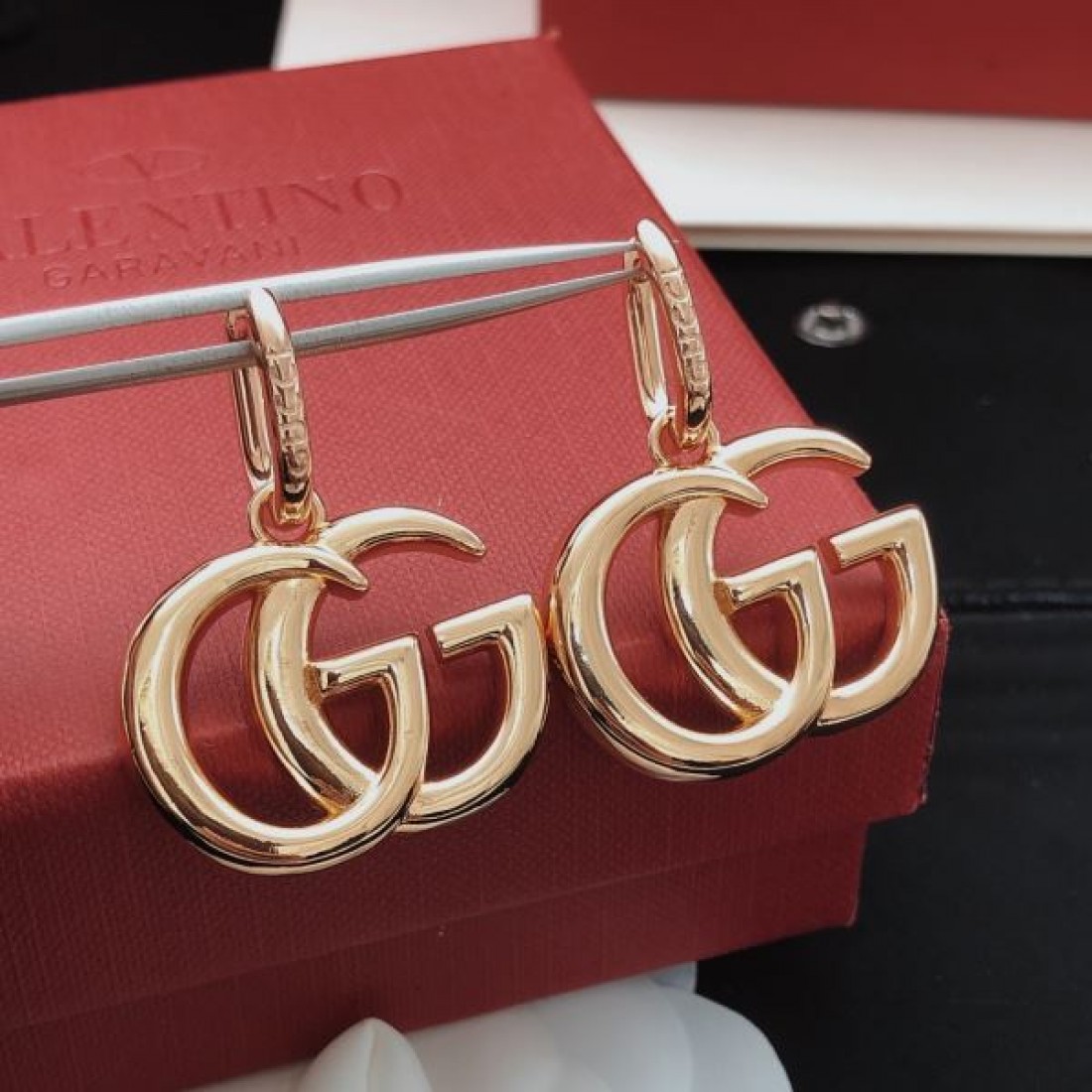 華やか 上品 GUCCI グッチ コピー イヤリング 高級感 存在感抜群