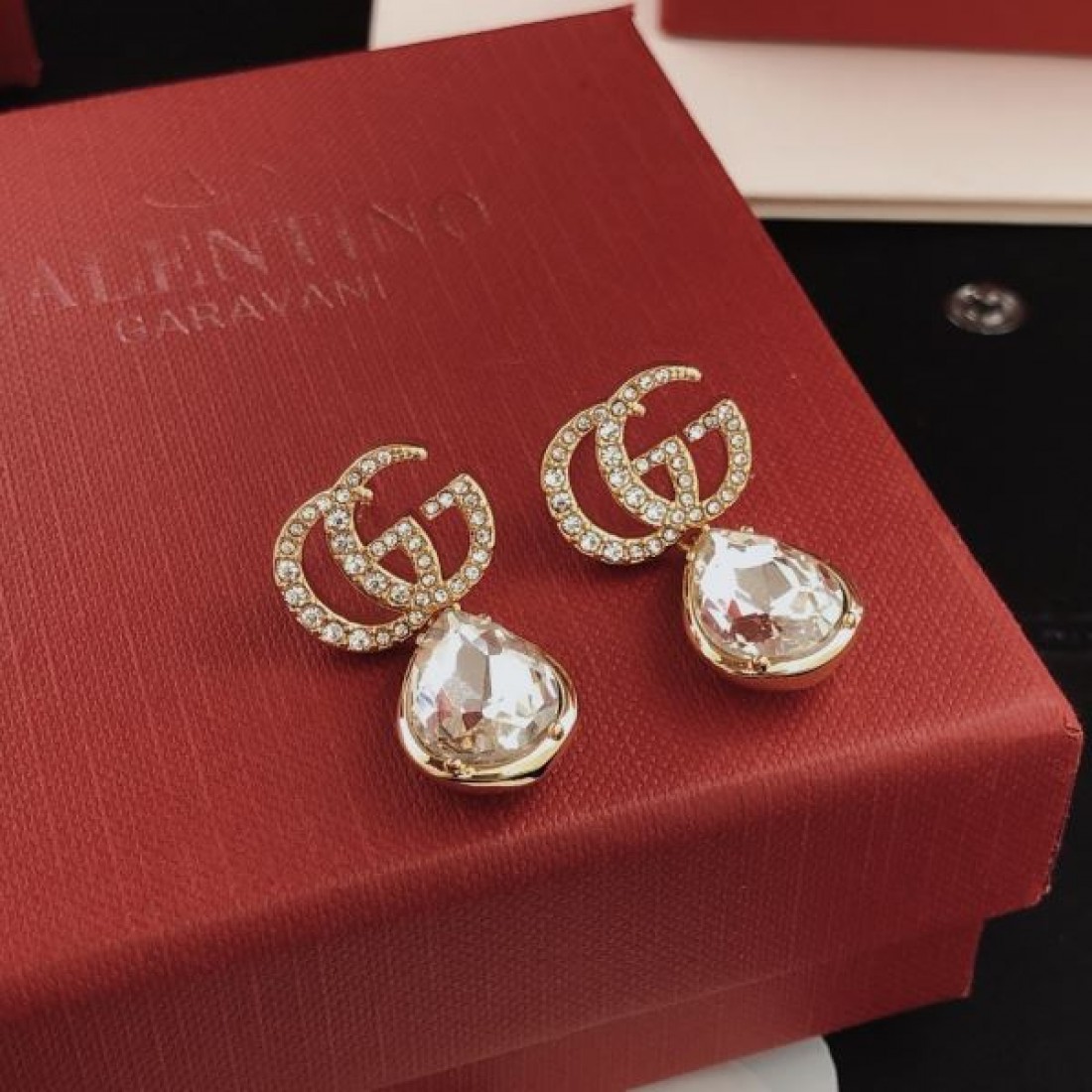 洗練 モダン GUCCI グッチ コピー イヤリング 上質素材 人気継続