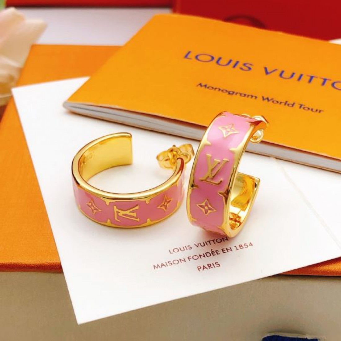 高級路線 優雅 LOUIS VUITTON ルイヴィトン コピー イヤリング ブランド感 耐久性良好