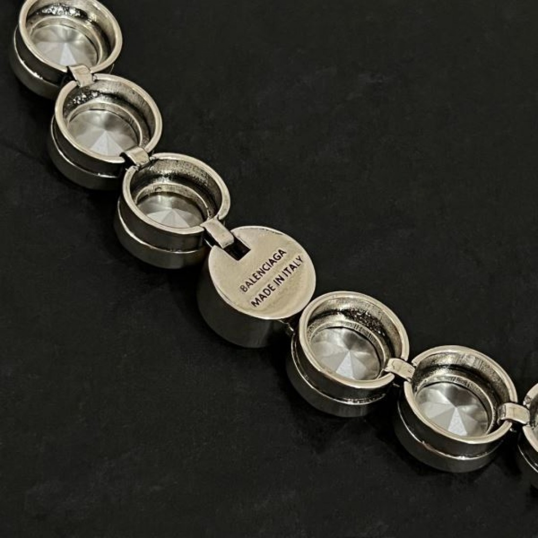  クール 大胆 スタイリッシュ BALENCIAGA バレンシアガ コピー ネックレス
