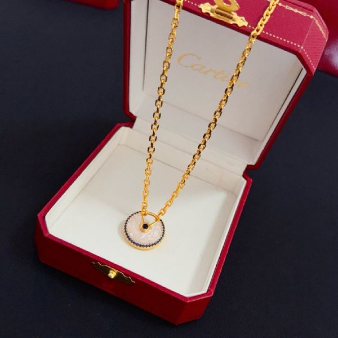 定番 上質 高級 CARTIER カルティエ コピー ネックレス 洗練 エレガント