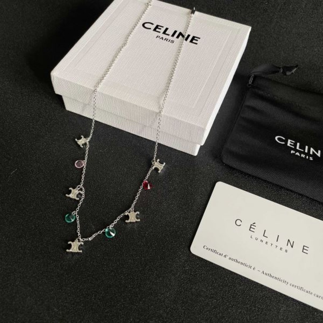 モダン 上質 端正 CELINE セリーヌ コピー ネックレス 高評価 定番 旬