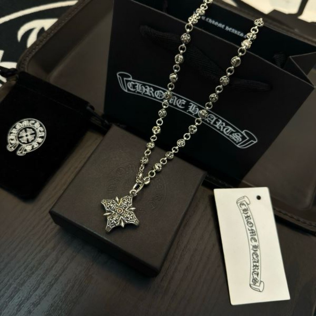 スタイリッシュ 上質 大人向け CHROME HEARTS クロムハーツ コピー ネックレス 存在感