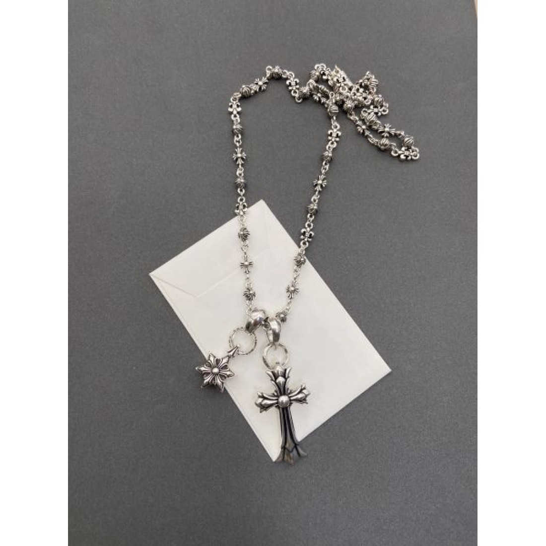 ワイルド CHROME HEARTS クロムハーツ コピー ネックレス 存在感 クール 憧れ