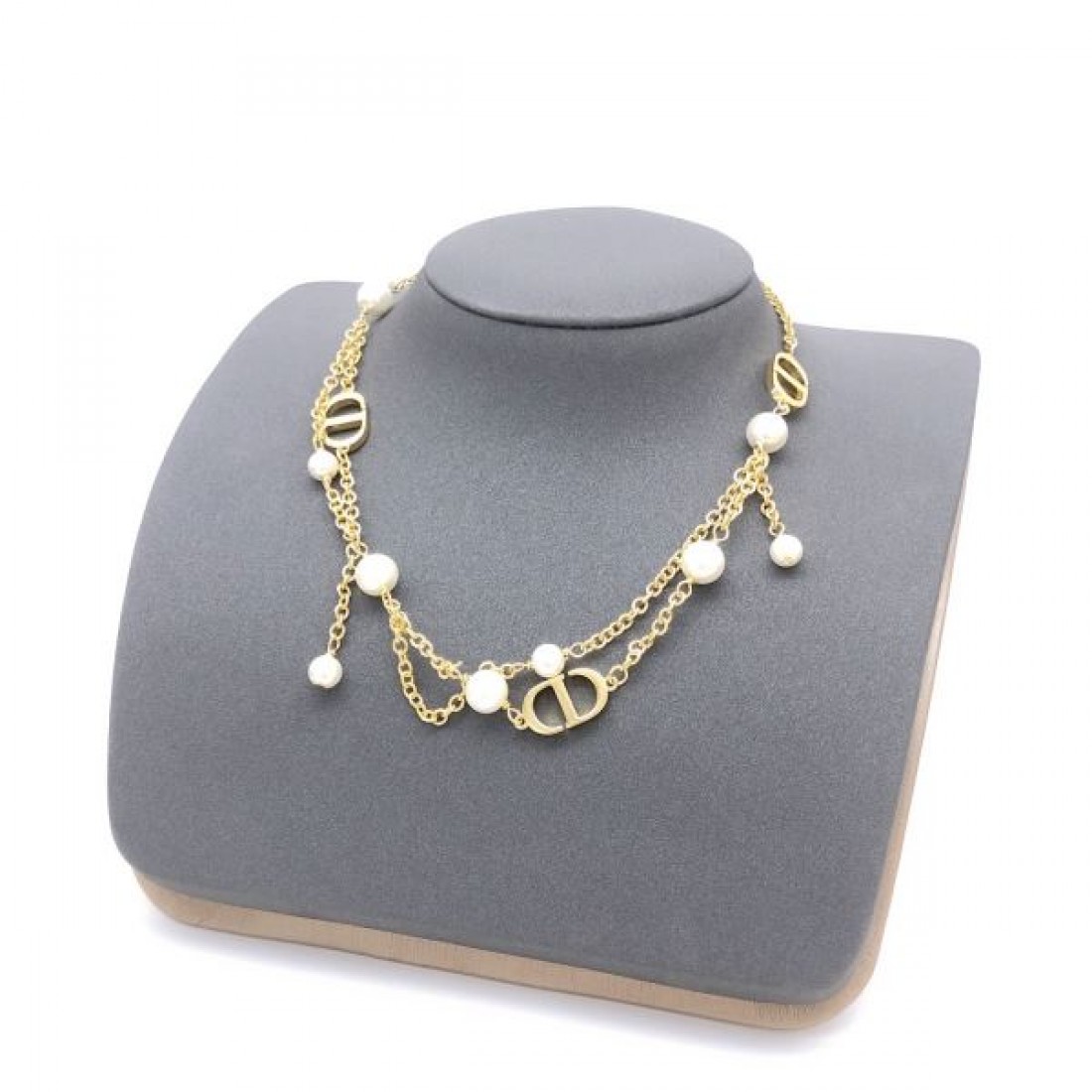 エレガント  DIOR ディオール コピー ネックレス 華やか 高級感 人気