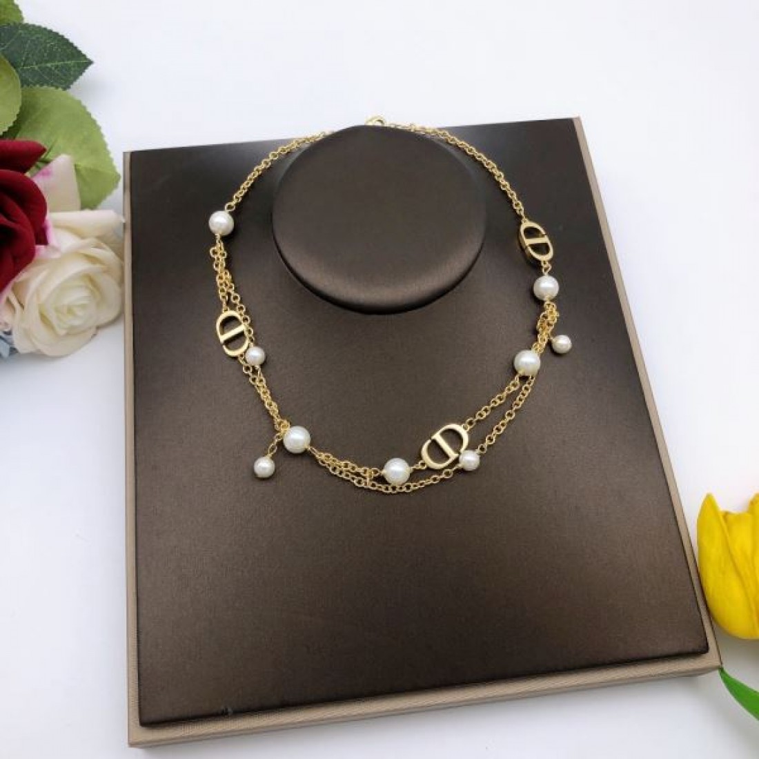 エレガント  DIOR ディオール コピー ネックレス 華やか 高級感 人気