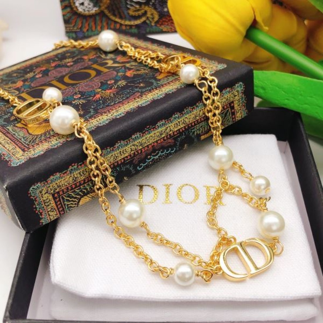 エレガント  DIOR ディオール コピー ネックレス 華やか 高級感 人気