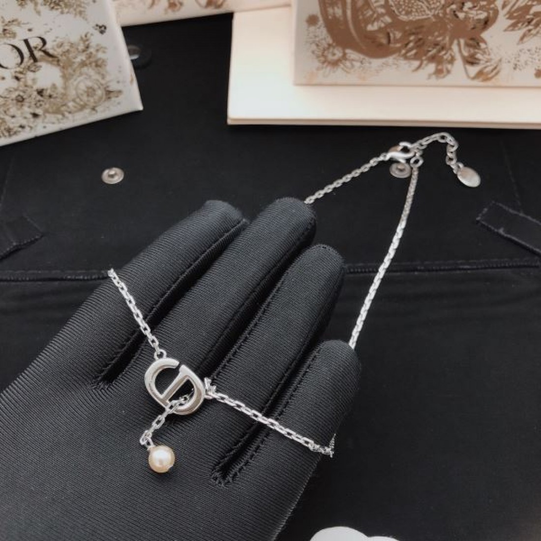 エレガント DIOR ディオール コピー ネックレス 存在感 人気 憧れ