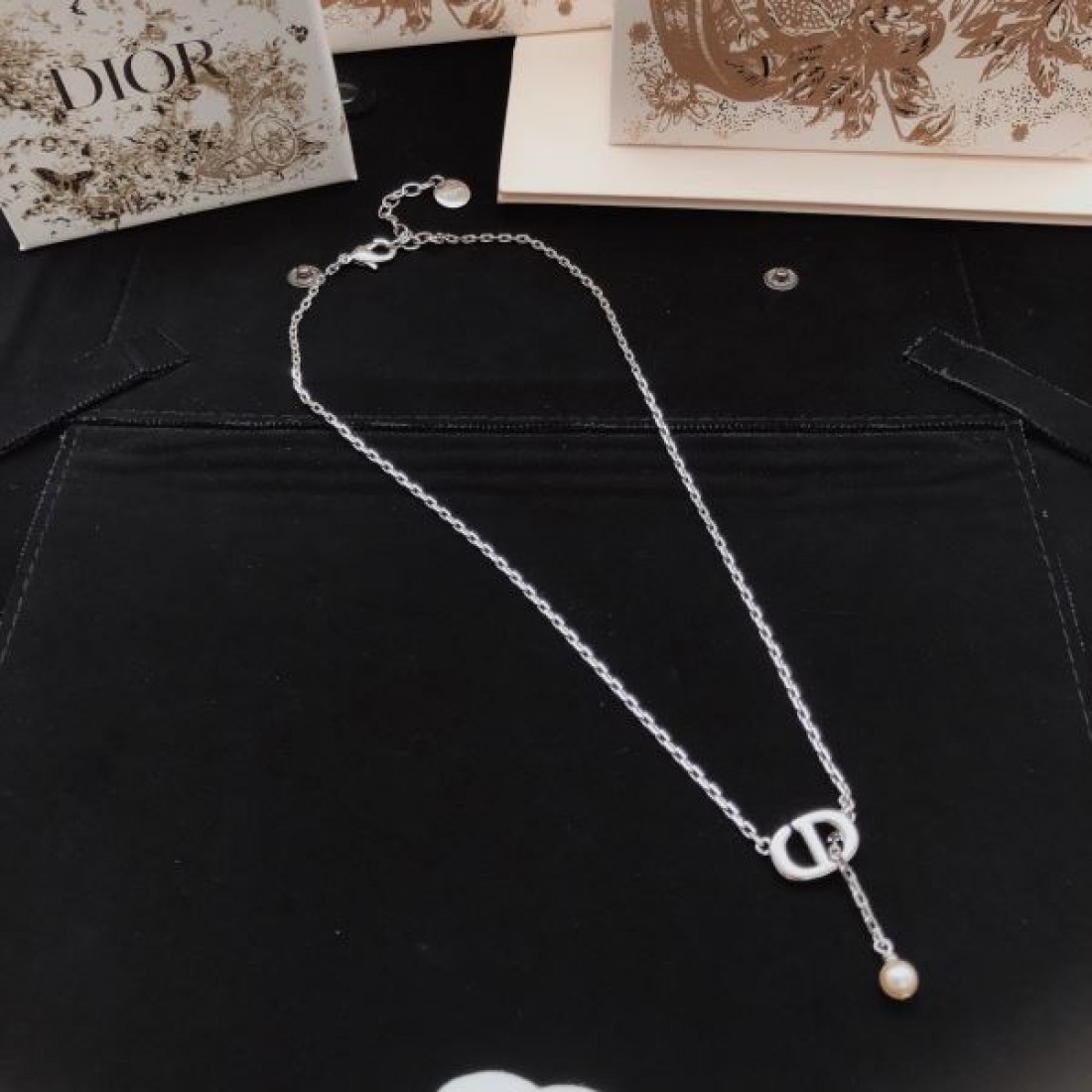エレガント DIOR ディオール コピー ネックレス 存在感 人気 憧れ