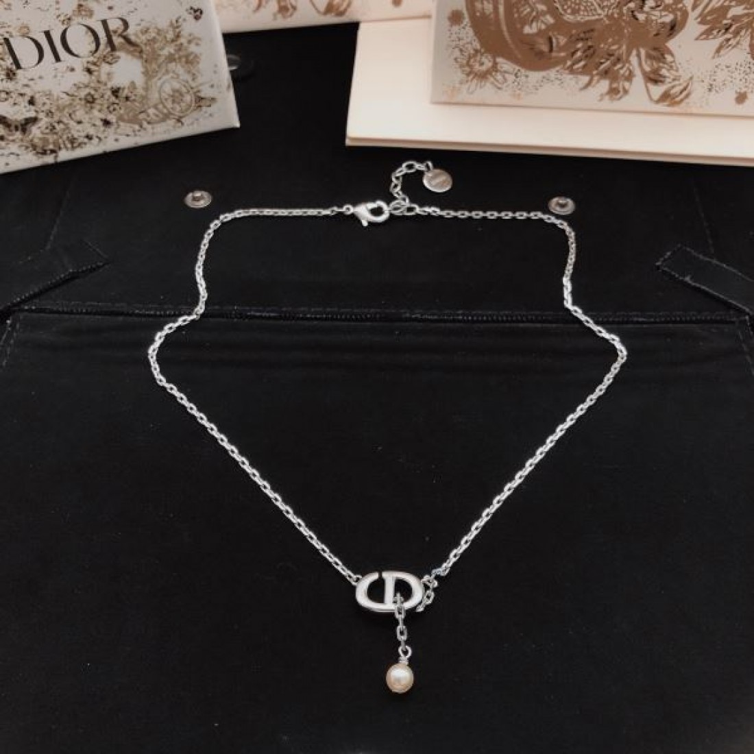 エレガント DIOR ディオール コピー ネックレス 存在感 人気 憧れ