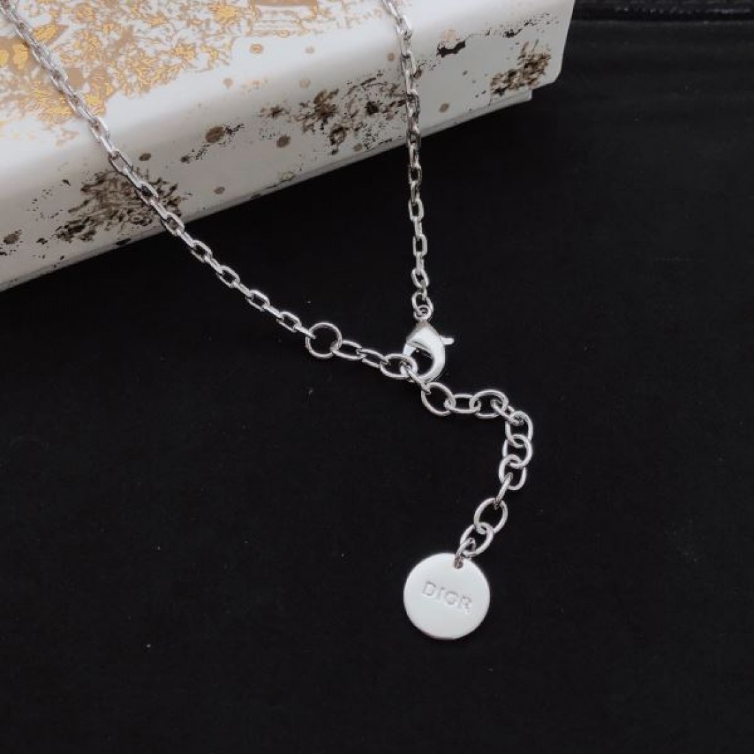 エレガント DIOR ディオール コピー ネックレス 存在感 人気 憧れ