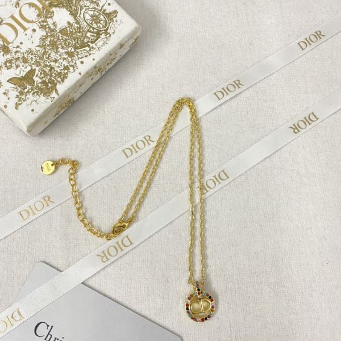 エレガント 上品 高級感 DIOR ディオール コピー ネックレス 華奢 フェミニン