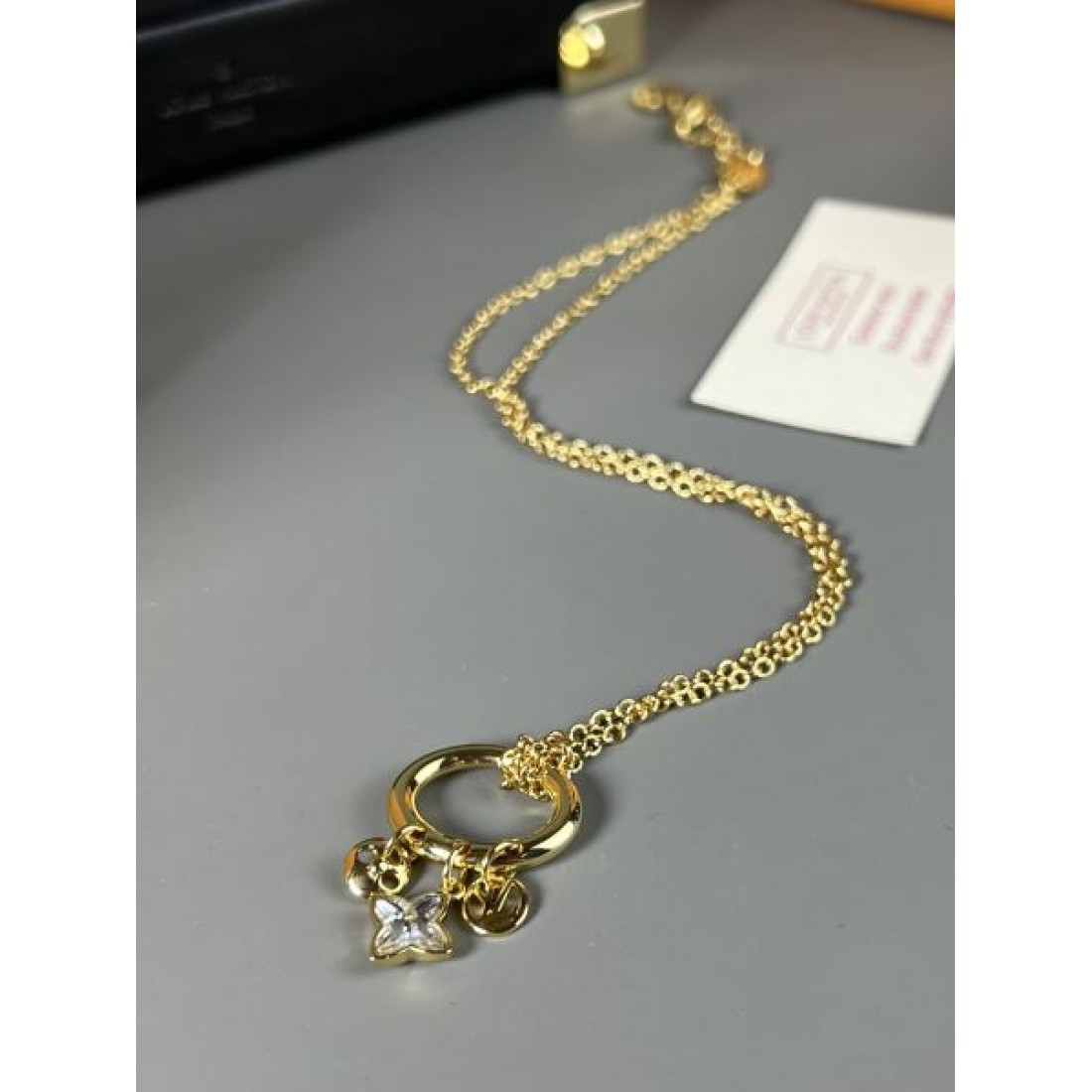 トレンド感 クール 上質 LOUIS VUITTON ルイヴィトン コピー ネックレス 存在感 