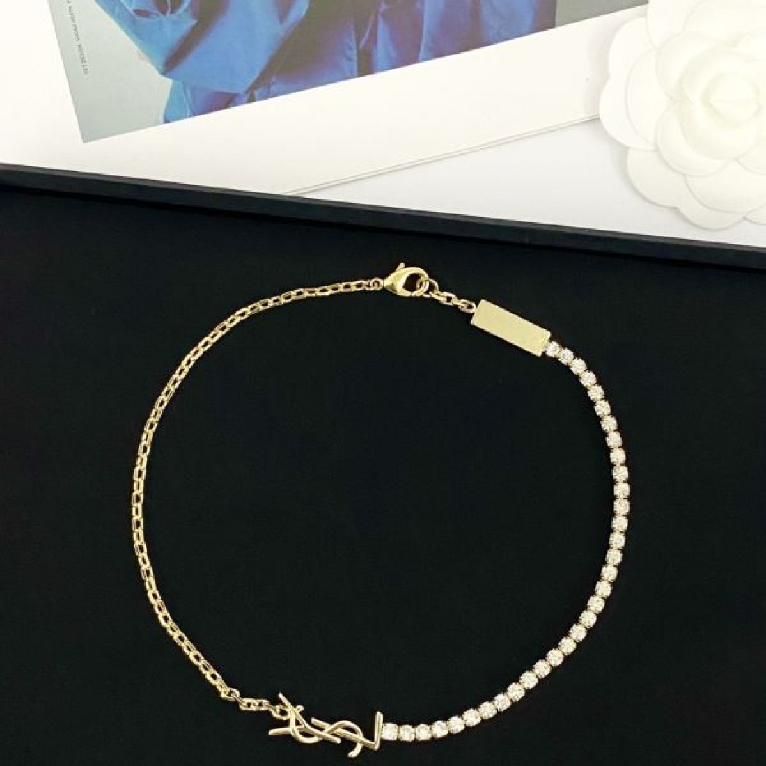 シック モード感 スタイリッシュ YSL サンローラン コピー ネックレス 存在感